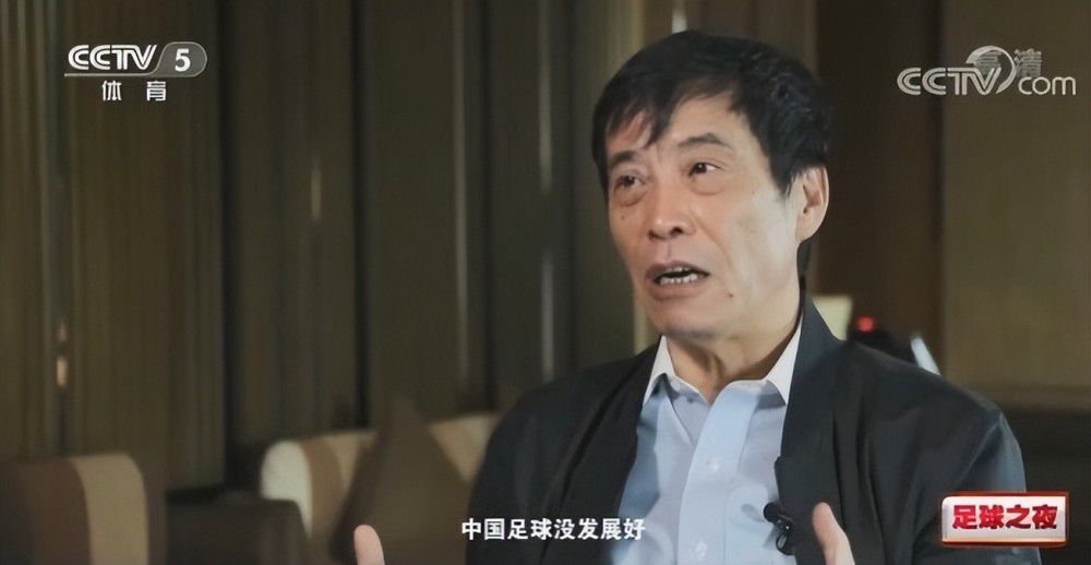 白裤袜校花扒腿让我c